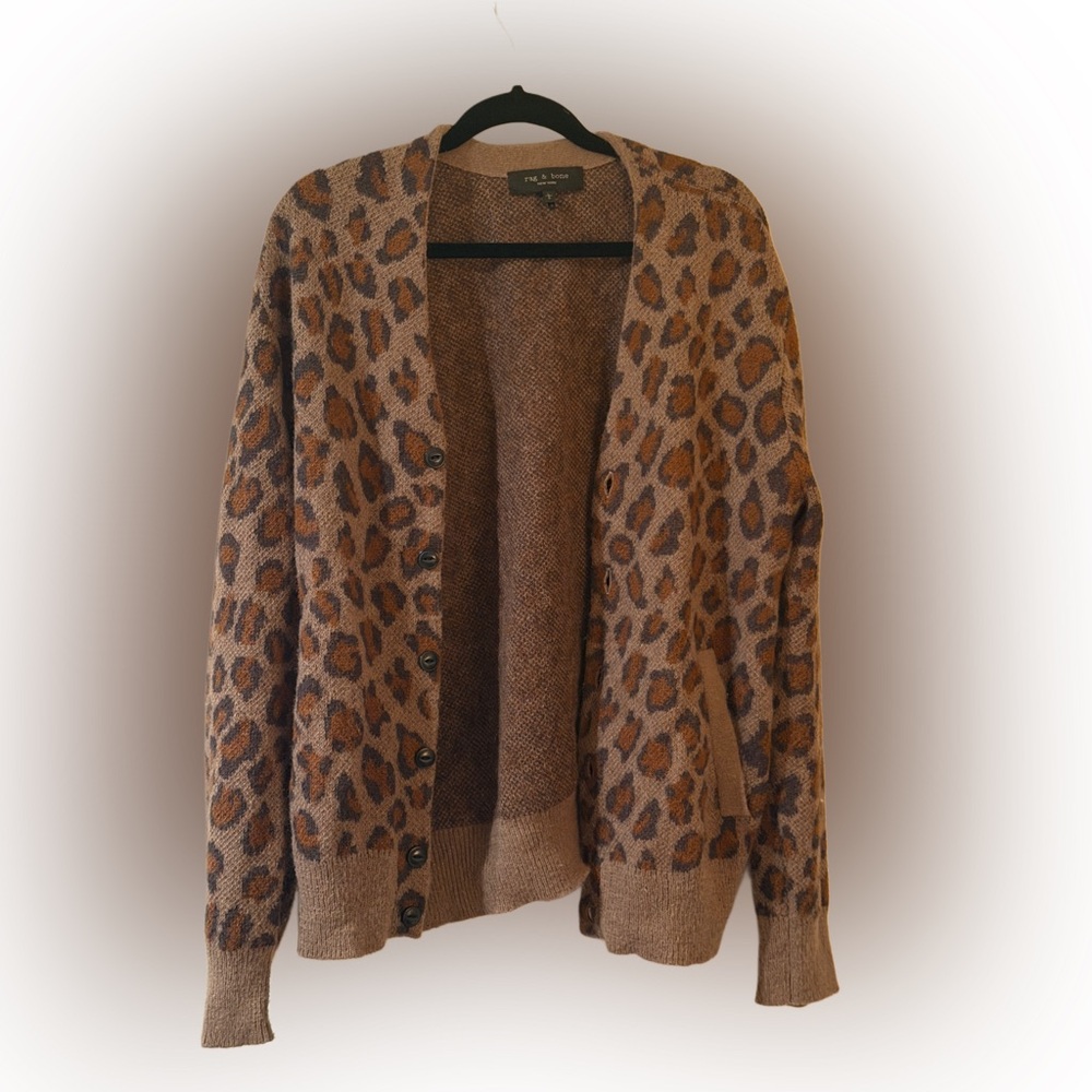 Cozy Leopard Print Cardigan Sweater - Brown